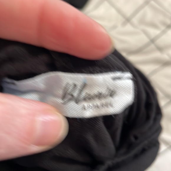 Women’s size S/M black turtleneck, tank top, with ear loops for masking. - Picture 7 of 7